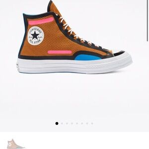 Chuck 70 Digital Terrain woman’s size 8.5